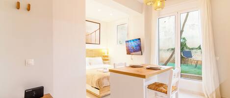 1 Schlafzimmer, Bügeleisen/Bügelbrett, WLAN, Bettwäsche