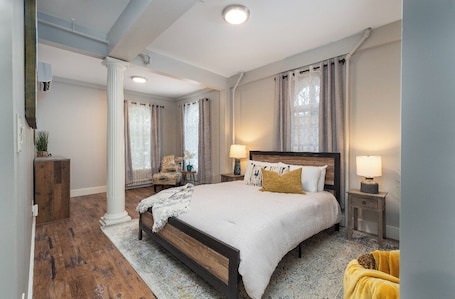 Comfort Villa | Individually decorated, individually furnished, laptop workspace. TuckAway Suites at East Branch