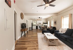 Garden Villa | Living area | TV