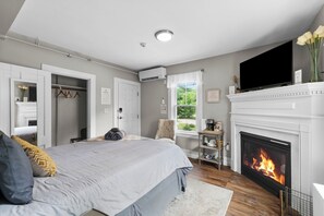 Arethusa Suite
