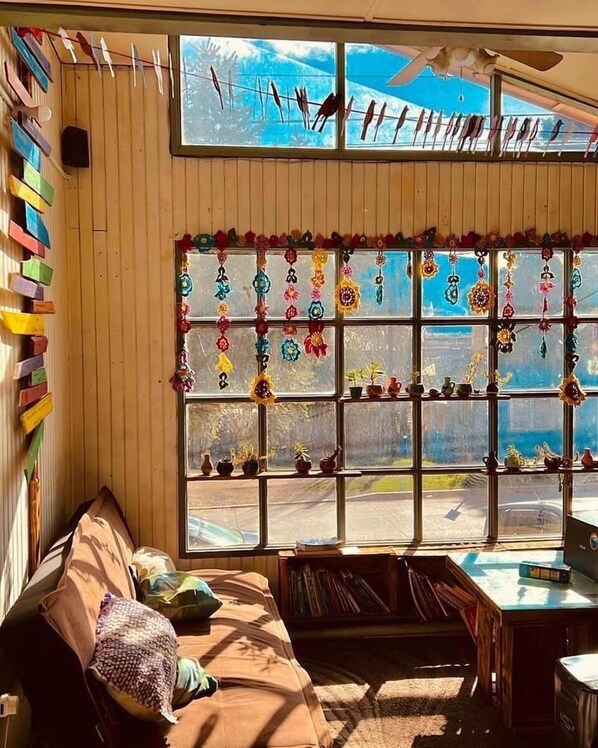 Living area - Casa Piwke (Coyhaique)