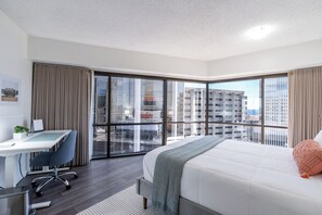 1 chambre, bureau, fer et planche à repasser, Wi-Fi gratuit