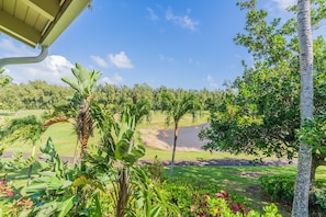 Property grounds - Makani Moana Loft - Golf Course View - North Shore - Sleeps 2 (Kahuku)