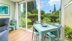 Unclassified image, 3 of 35, button - Hale Kai - Large Enclosed Lanai - Sleeps 2 (Kahuku)
