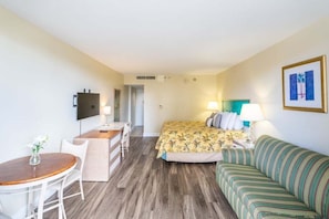 1 chambre, bureau, fer et planche à repasser, Wi-Fi gratuit