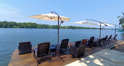 Valverde Glamping & Ecolodge