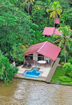 Superior Tent, Private Pool, Lagoon View | Blackout curtains, free WiFi, bed sheets - Valverde Glamping & Ecolodge (Colorado)