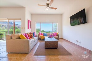 House, Ocean View | Living area - Oceanview Homes with Terrace  (La Paz)