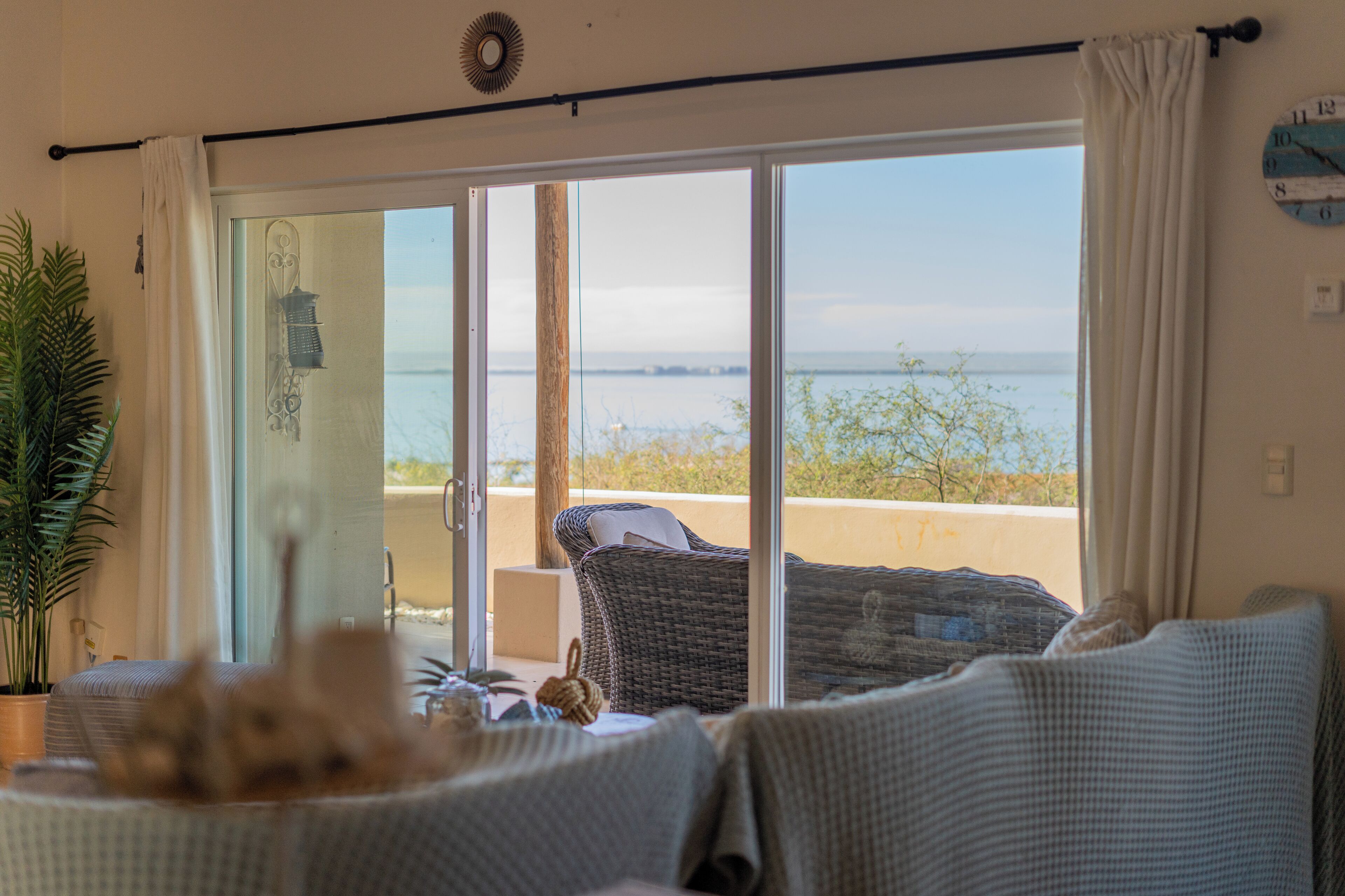 House, 3 Bedrooms, Ocean View | Living area | 32-inch Smart TV with digital channels, streaming services