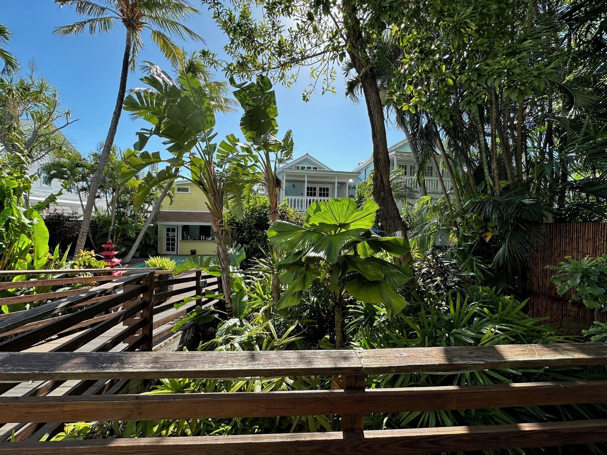 Superior Suite, 1 King Bed, Courtyard View, Ground Floor | Terrace/patio