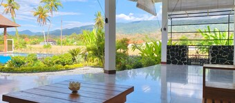 Central Lovina - spacious, quiet and amazing view - Villa De Mandala Lovina