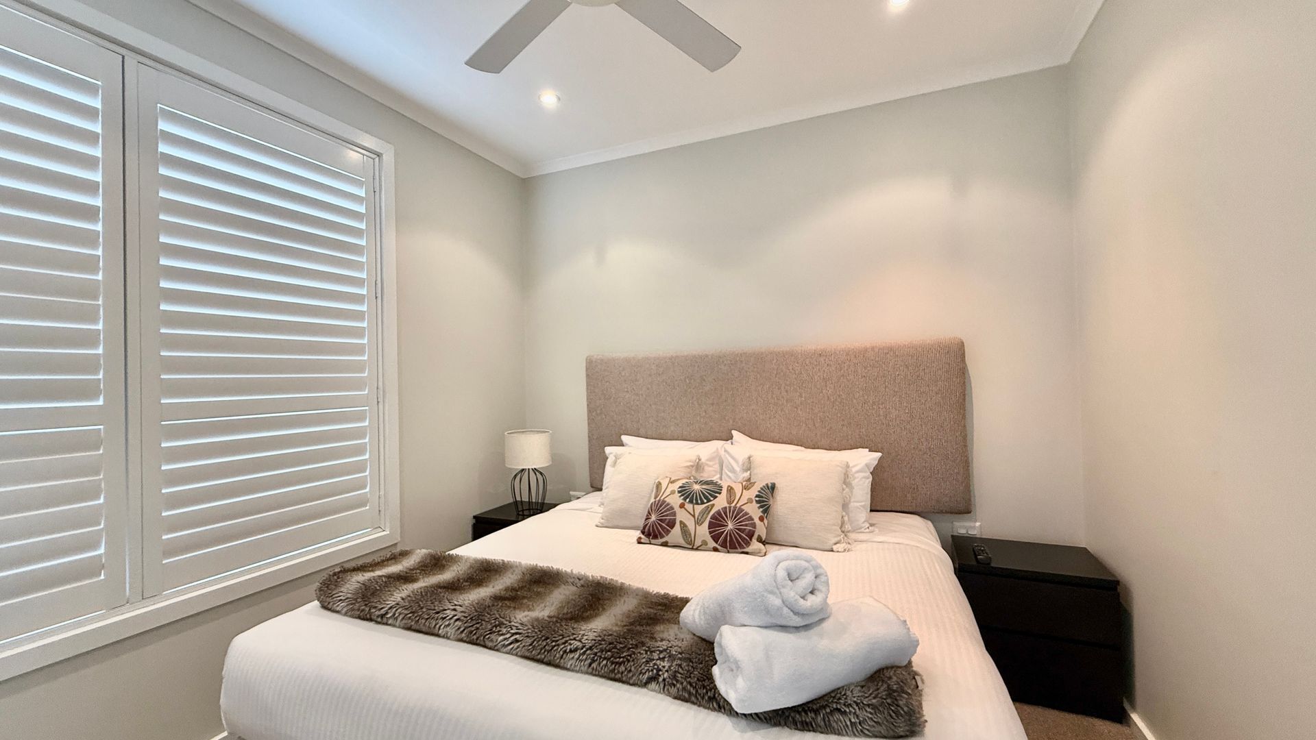 2 Schlafzimmer, Bügeleisen/Bügelbrett, kostenloses WLAN