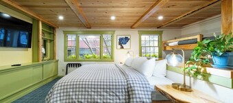 Downtown Camden Hotel