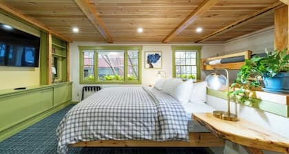 Downtown Camden Hotel