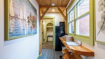 Luxury Single Room, City View | Premium bedding, down comforters, desk, laptop workspace