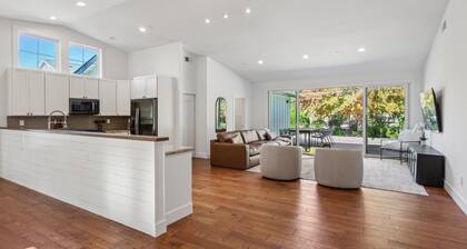 BRAND NEW!! Spacious and Pristine newly remodeled 4-bedroom home in Glen Ellen.