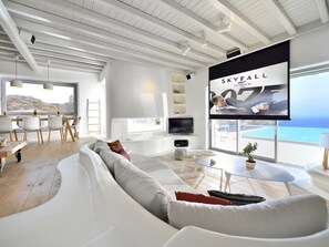 Villa | Living area