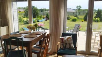 House | Dining