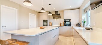 Cherry Tree Cottage - UK47756