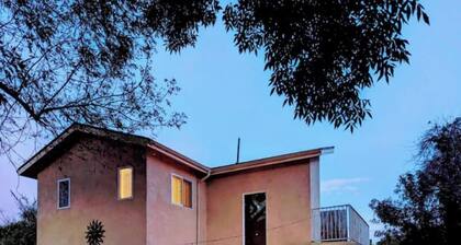 2nd Story Open Air Balcony; Welcoming Apartment!