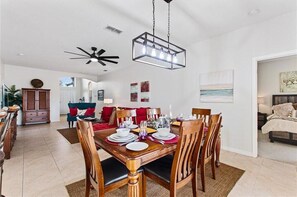 Dining - 4BR Pool Villa with Spa, Near Disney - Gated Resort! (Kissimmee)