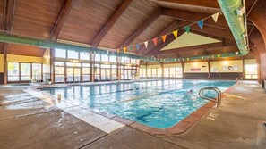 Innenpool, beheizter Pool