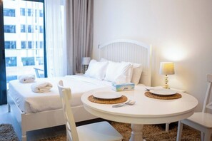 Bügeleisen/Bügelbrett, WLAN, Bettwäsche