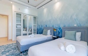 3 bedrooms, iron/ironing board, Internet, bed sheets
