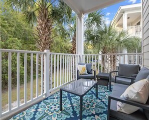Property grounds - Barefoot Villa: Pools, Golf, Beach, Snowbirds (North Myrtle Beach)