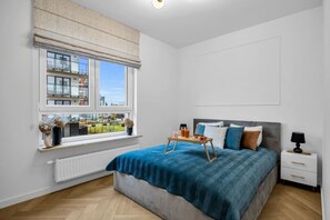 2 Schlafzimmer, Schreibtisch, Bügeleisen/Bügelbrett, kostenloses WLAN