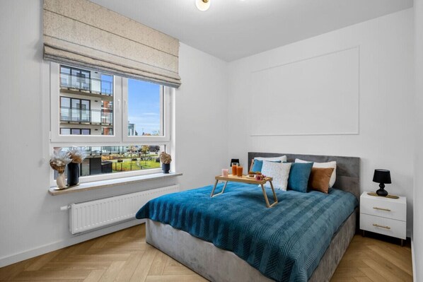 2 bedrooms, desk, iron/ironing board, free WiFi