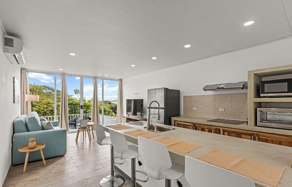 Interior - Modern Tropical Retreat with Ocean View and Private Pool for Unforgettable Stays (Tarcoles)