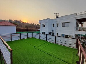 Property grounds - SWARG The Ultimate Heaven

 (Panchgani)