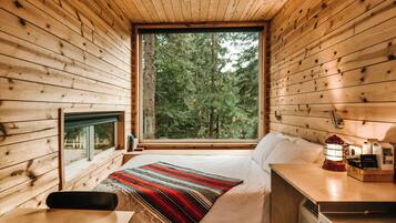 1 dormitorio, escritorio, espacio para trabajar con un portátil