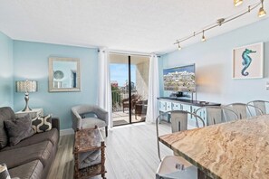 Smart TV - Luxury 1BR | Beach Access | Pool Tennis Boat Friendly | 305A (Gulf Shores)
