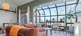 Vernon's Cozy 3BR Loft Condo Cabin w/Views