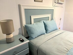 1 bedroom, in-room safe, iron/ironing board, free WiFi - Sugarcane – New, Sea View, Spacious Cottage (Charlotte Amalie West)