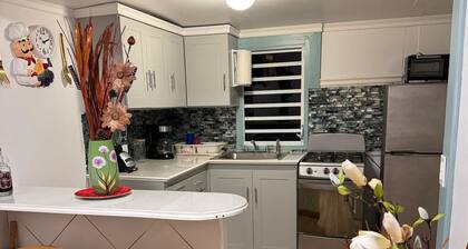 Sugarcane – New, Sea View, Spacious Cottage