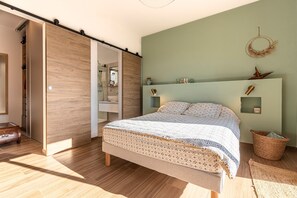 4 habitaciones, wifi gratis y ropa de cama 