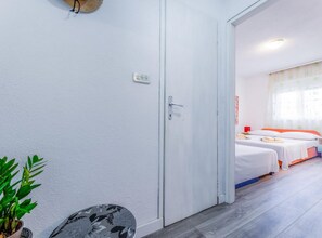 1 sovrum, strykjärn/strykbräda, wi-fi och sängkläder