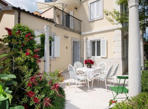 Elegant Lovran Apartment with Sea view - Two Bedroom Apartment with Sea View