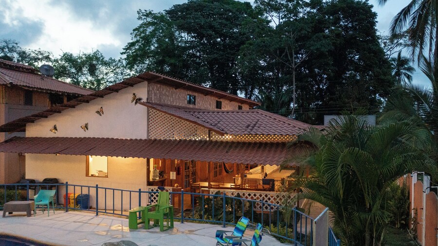 Pangea Lodge