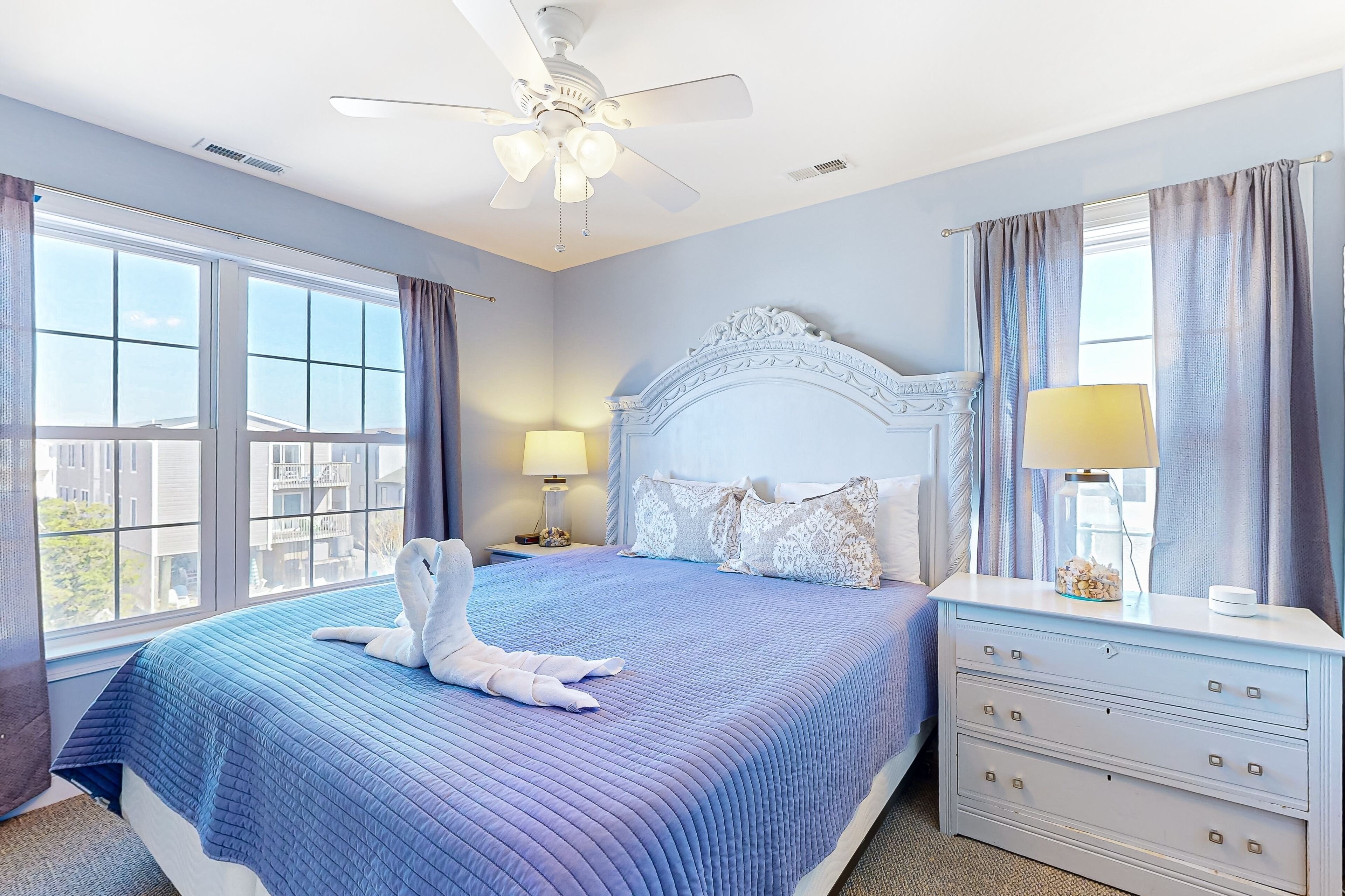 4 bedrooms, Internet, bed sheets