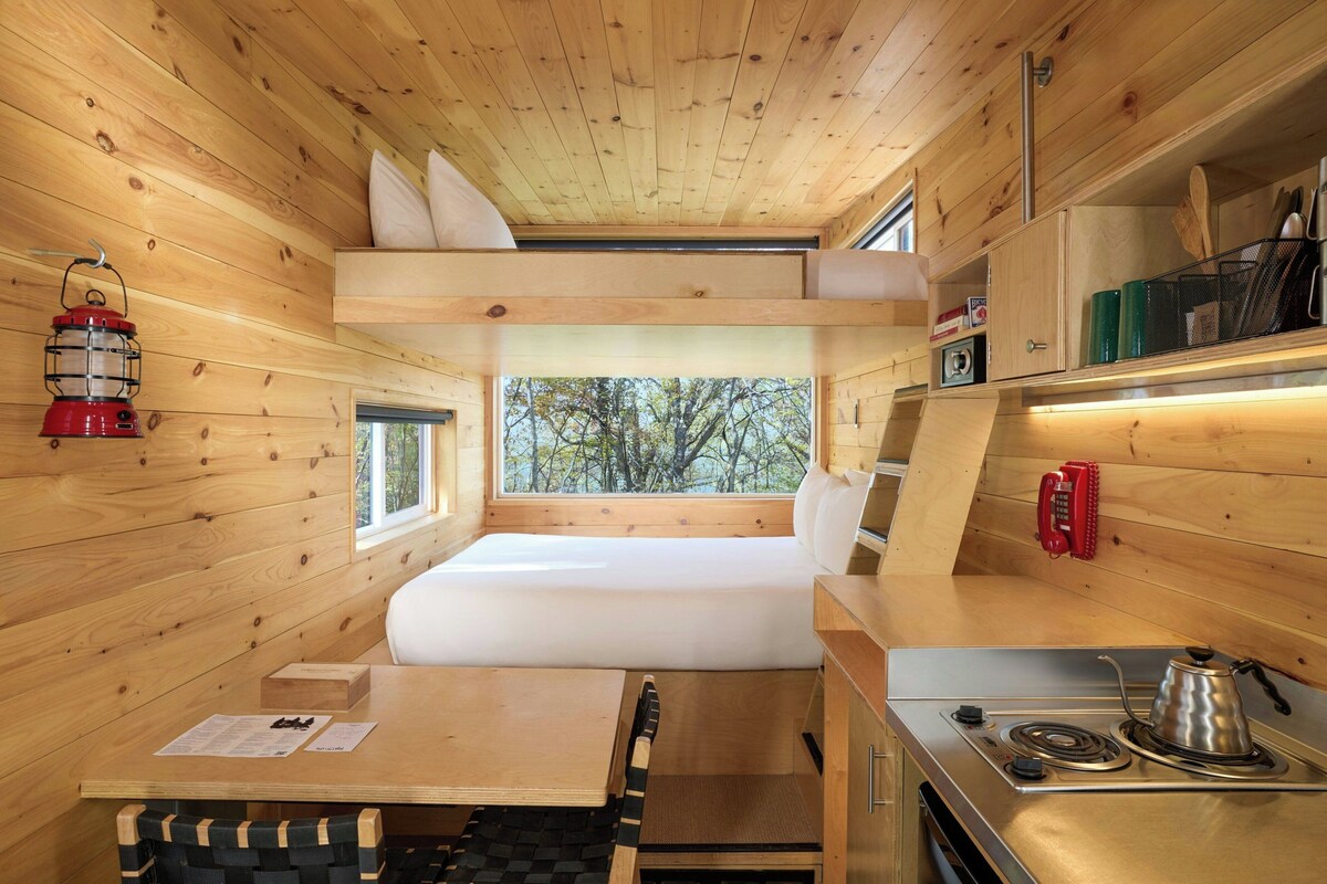 Cabin, 2 Queen Beds | 1 bedroom, desk, laptop workspace, bed sheets