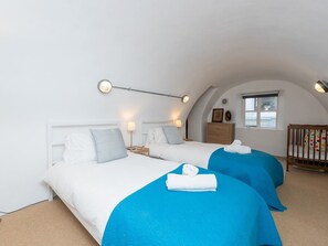 2 soverom, strykejern/-brett, wi-fi (inkludert) og sengetøy
