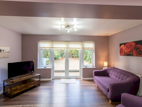 Cozy Coastal 3-Bedroom Home in North Shields - Pass the Keys