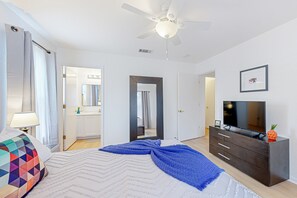 3 Schlafzimmer, Bügeleisen/Bügelbrett, Internetzugang, Bettwäsche