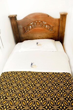 Classic Single Room, 1 Bedroom | Free WiFi, wheelchair access - Hostal Chorro De Quevedo Candelaria (Bogotá)