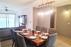 Dining - Apartment on the 3rd floor near Antea c amenidades (El Salitre)