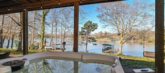 LKN Lakefront | Private Dock | Hot Tub | Pet Friendly